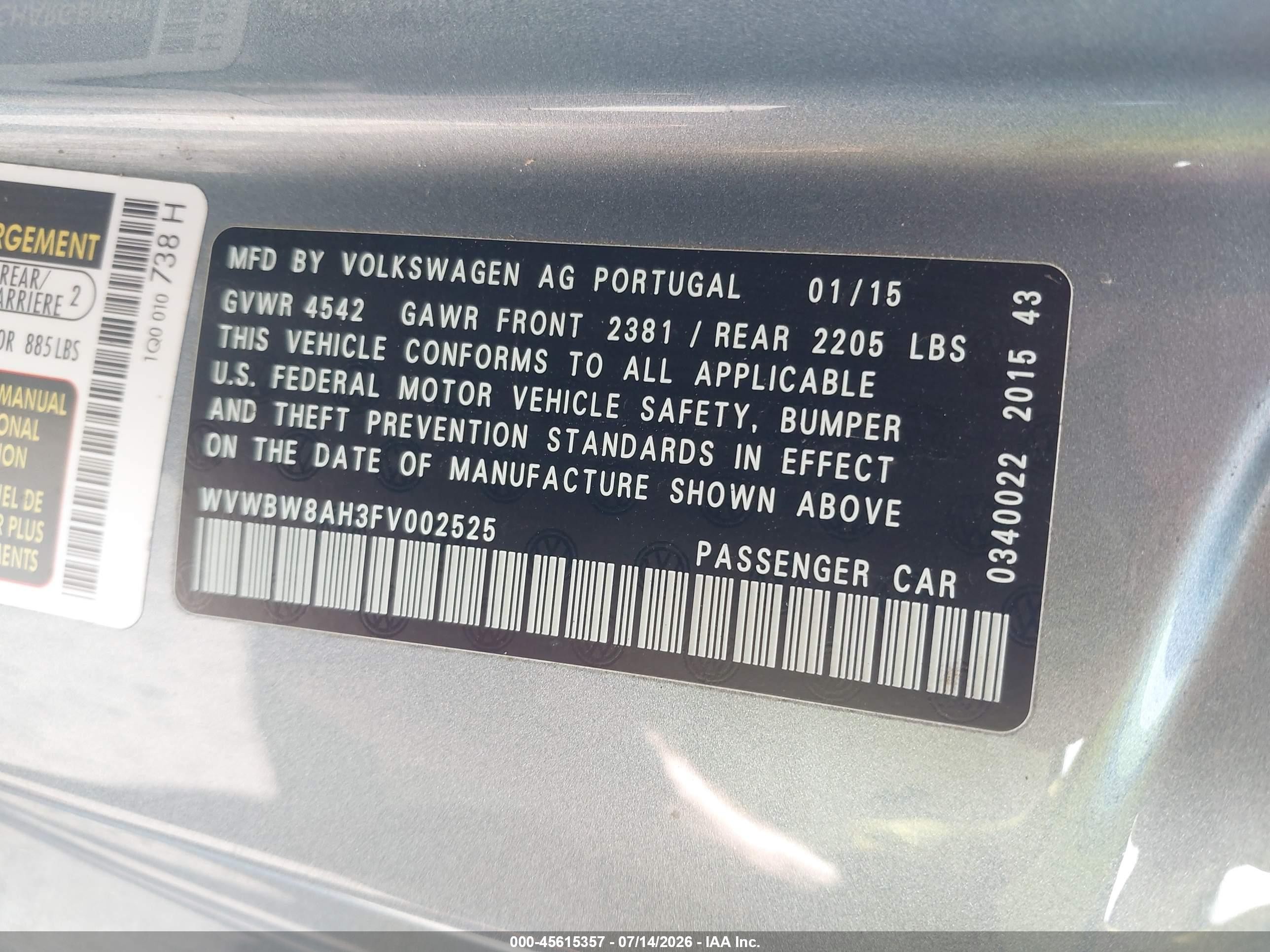 2015 Volkswagen Eos Komfort Edition Light Blue vin: WVWBW8AH3FV002525