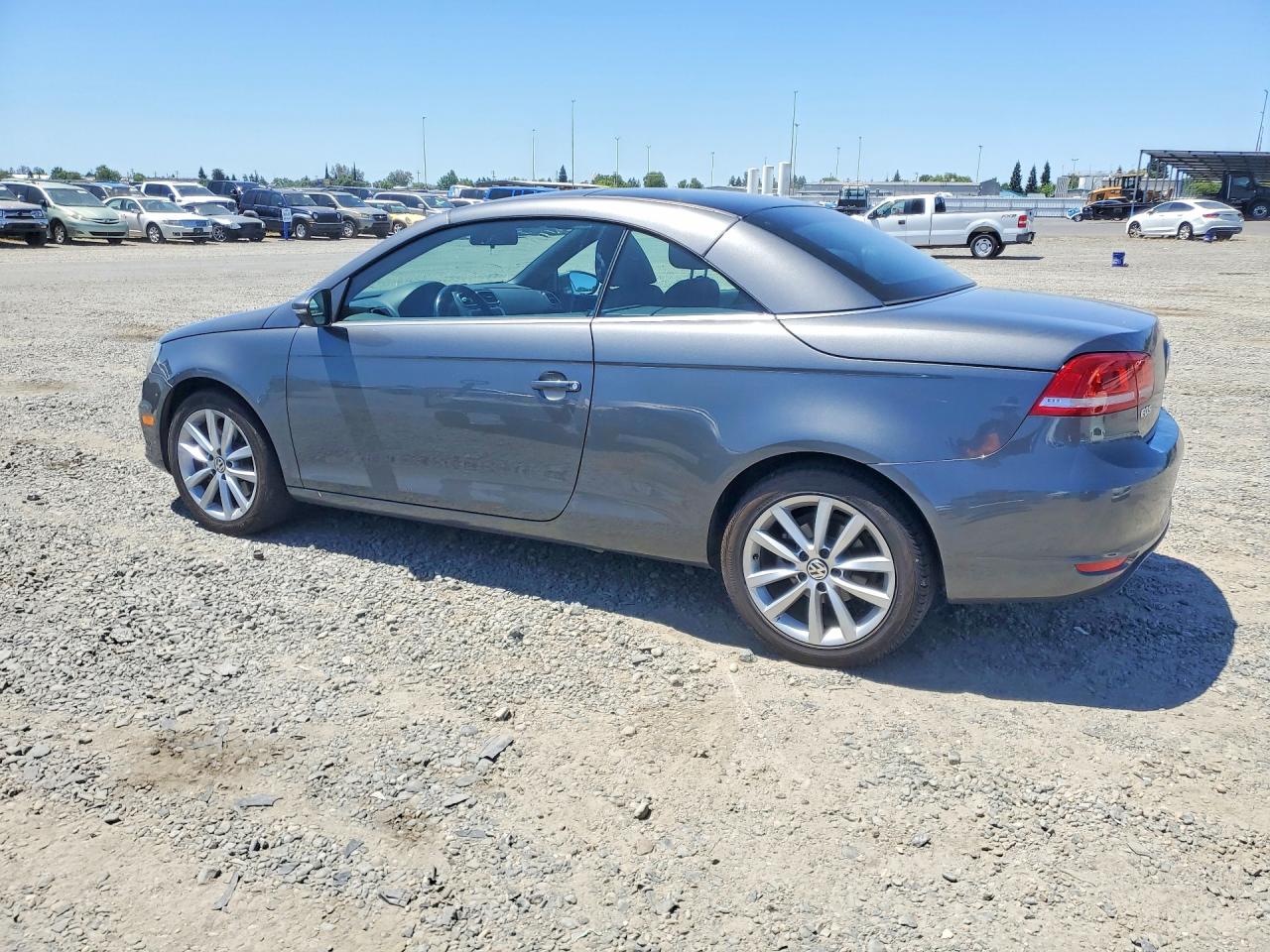 2013 Volkswagen Eos Komfort Серый vin: WVWBW8AH5DV004483