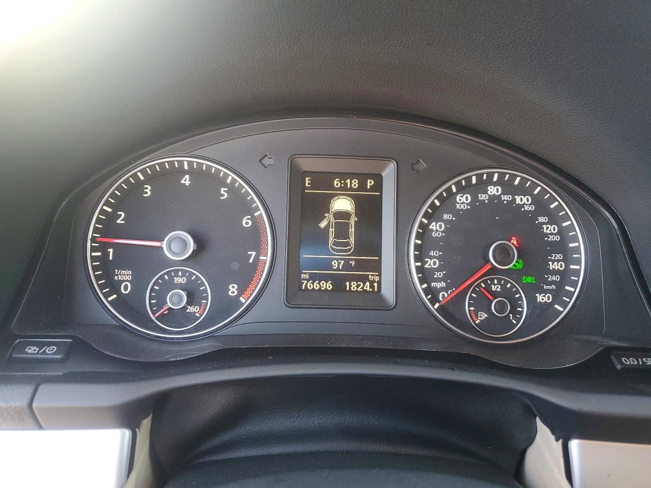 2013 Volkswagen Eos Komfort Black vin: WVWBW8AH5DV007299