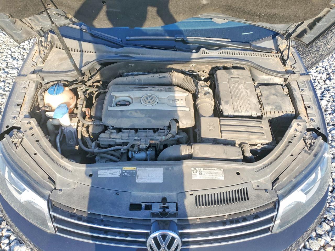 2013 Volkswagen Eos Komfort Black vin: WVWBW8AH5DV007299