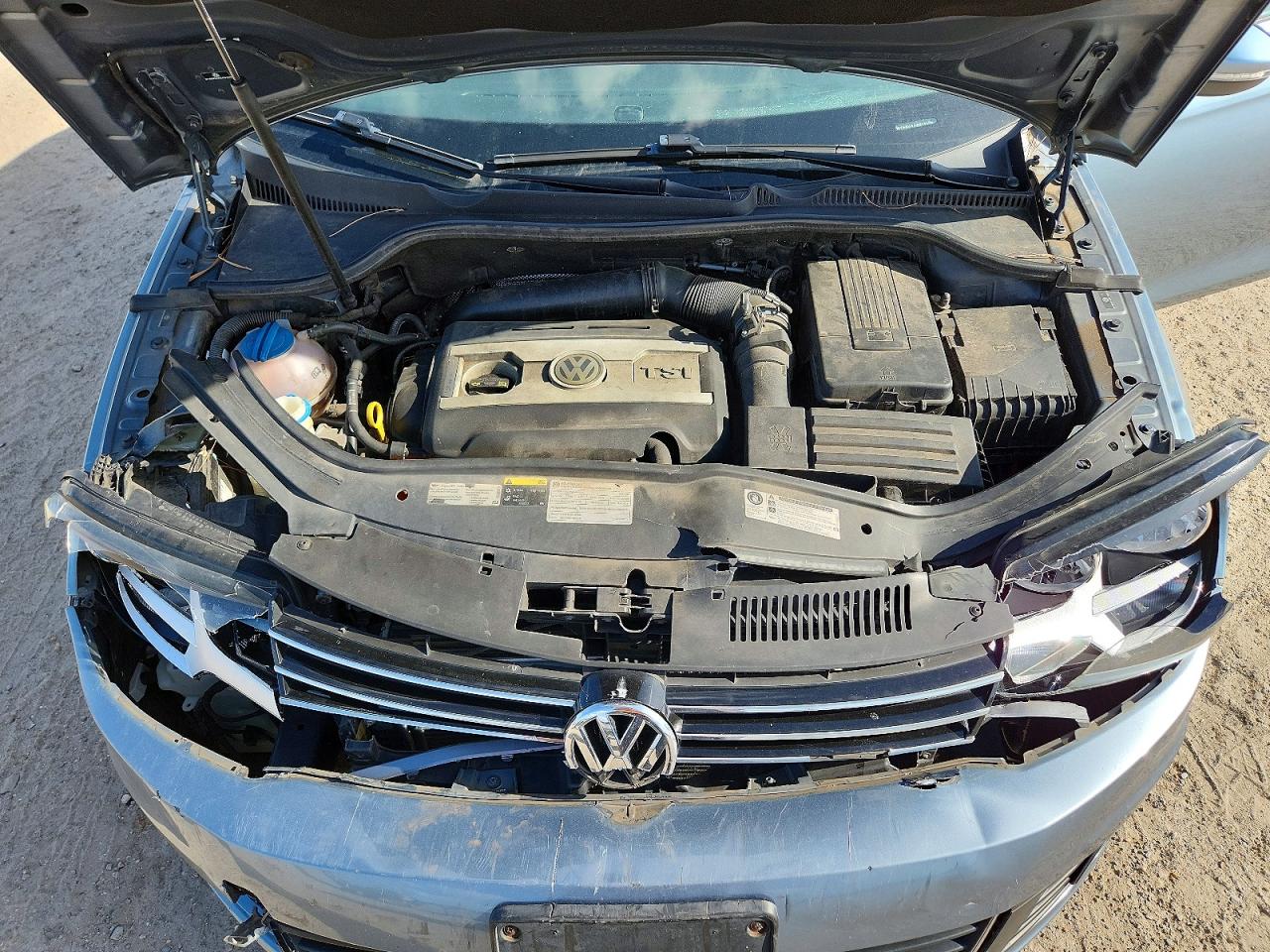 2014 Volkswagen Eos Komfort Blue vin: WVWBW8AH5EV003500