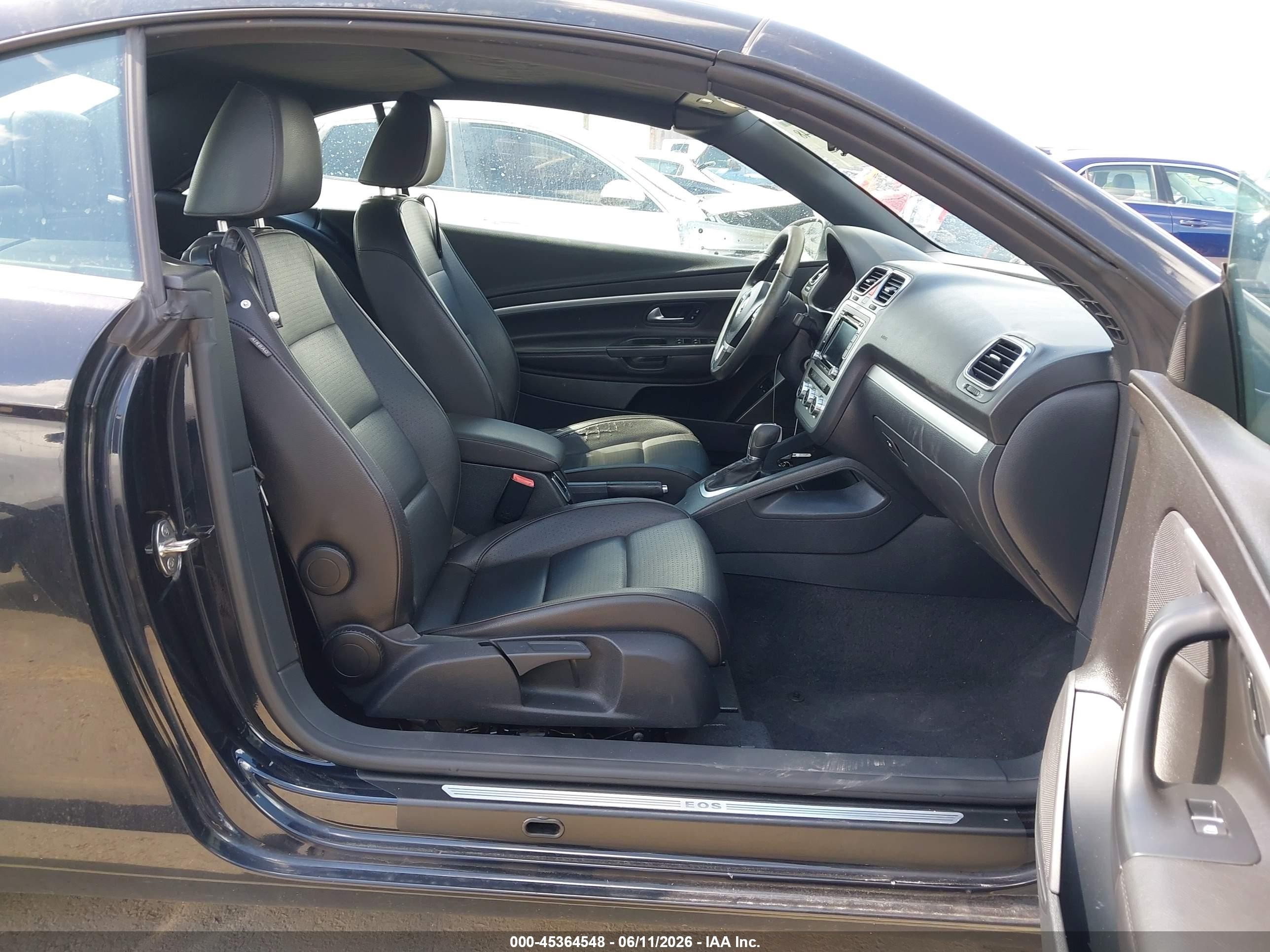 2013 Volkswagen Eos Komfort Black vin: WVWBW8AH6DV008963