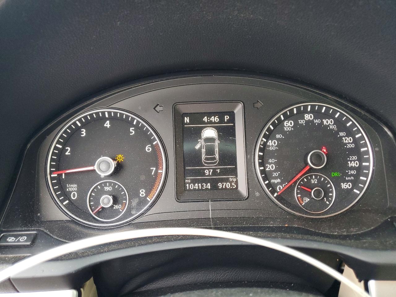 2013 Volkswagen Eos Komfort Красный vin: WVWBW8AH8DV005689