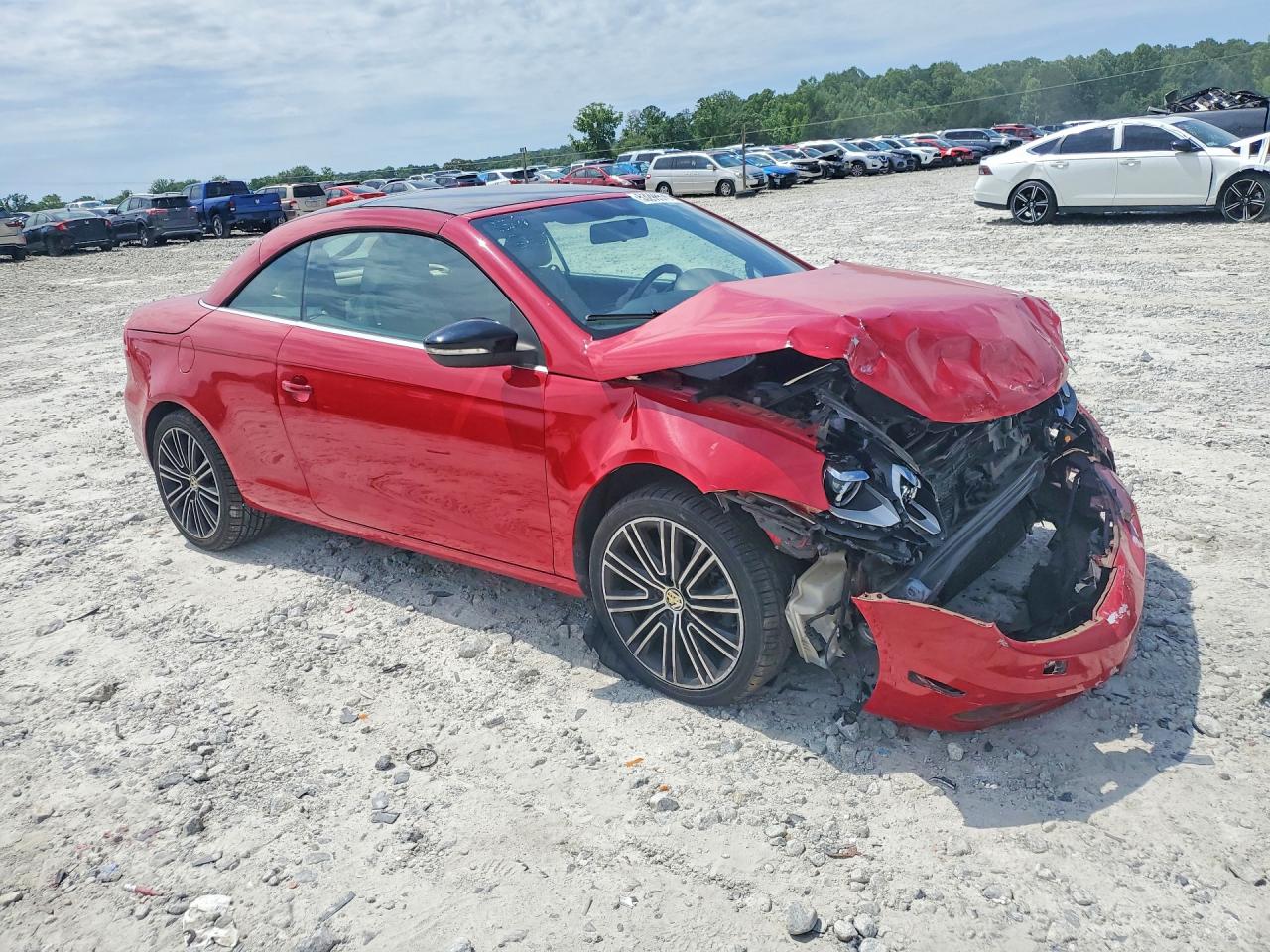 2014 Volkswagen Eos Komfort Red vin: WVWBW8AH8EV002082
