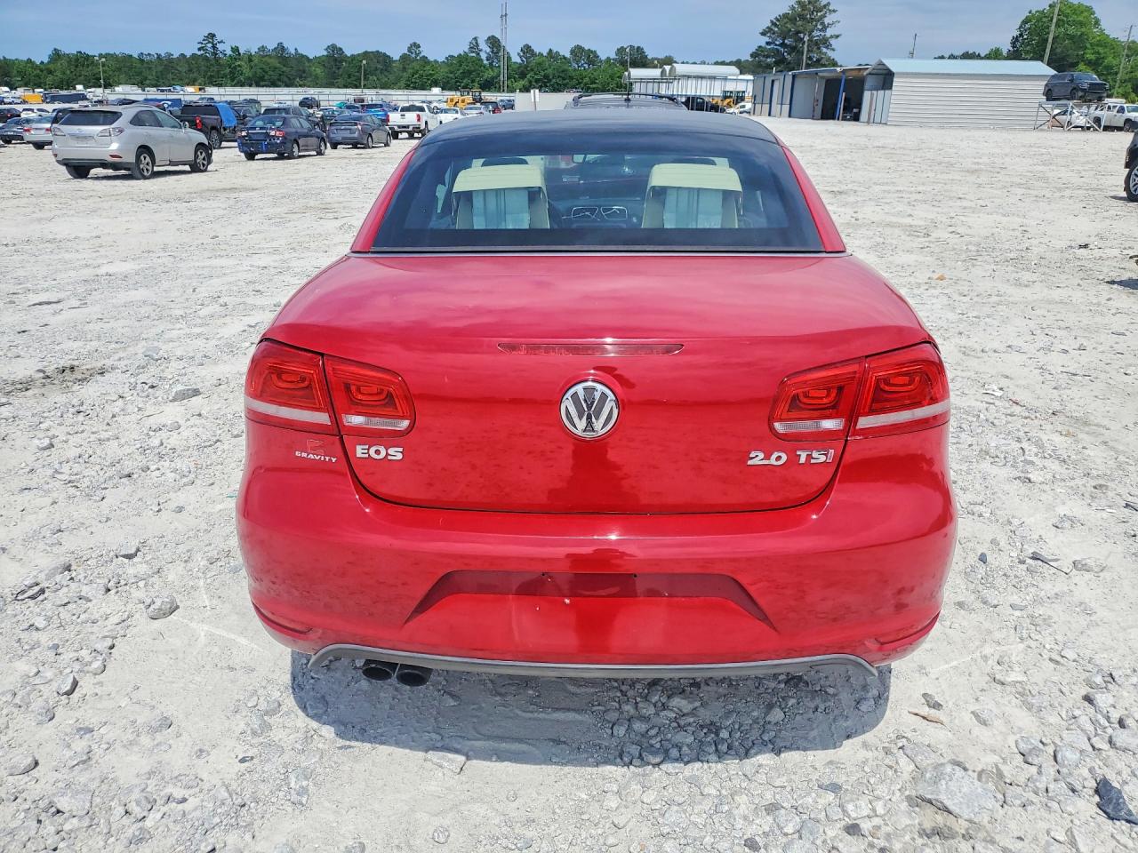 2014 Volkswagen Eos Komfort Red vin: WVWBW8AH8EV002082