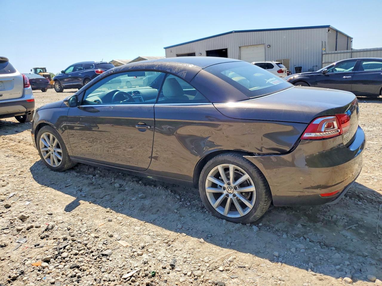 2014 Volkswagen Eos Komfort Черный vin: WVWBW8AH8EV005919