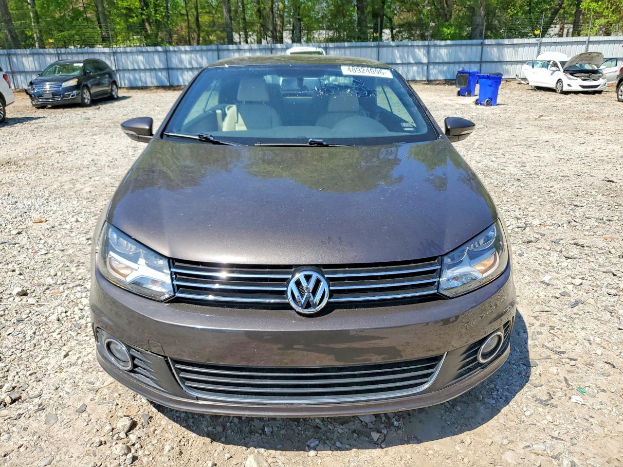 2014 Volkswagen Eos Komfort Черный vin: WVWBW8AH8EV005919
