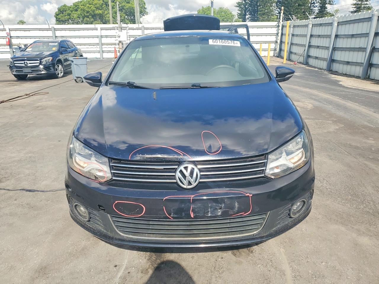 2013 Volkswagen Eos Komfort/sport Black vin: WVWBW8AH9DV000081