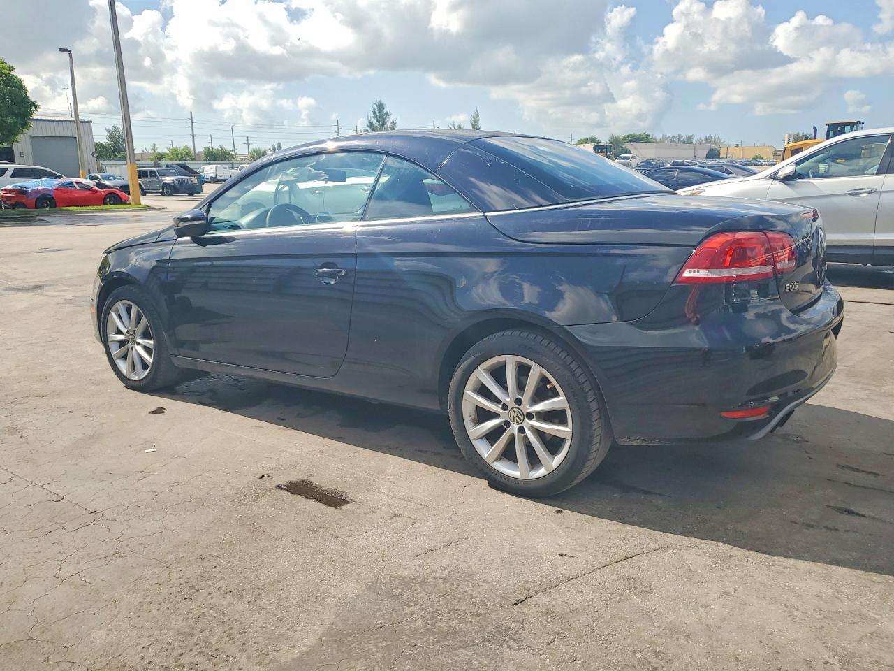 2013 Volkswagen Eos Komfort/sport Black vin: WVWBW8AH9DV000081