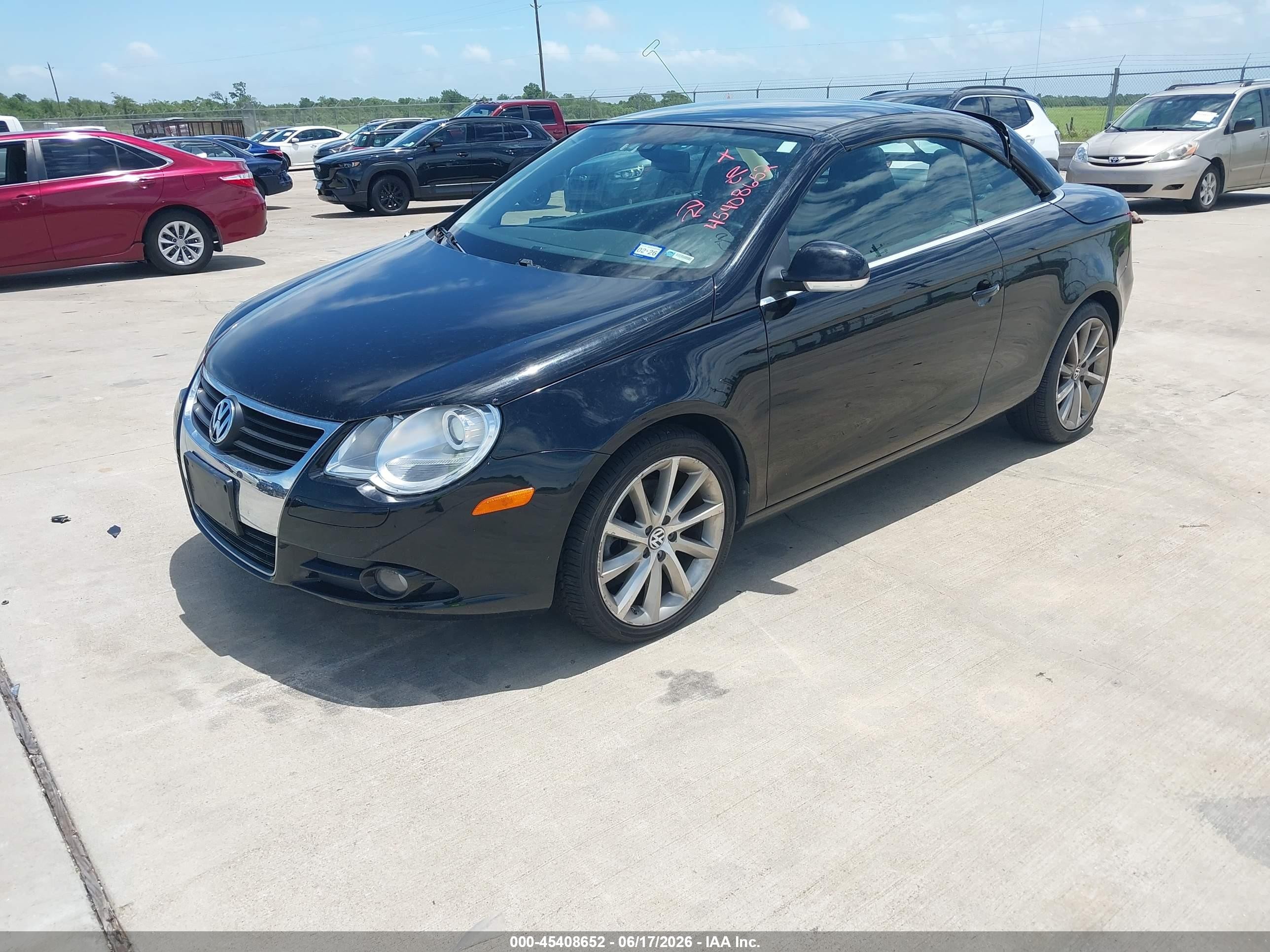2007 Volkswagen Eos 2.0t Черный vin: WVWCA71F17V040039