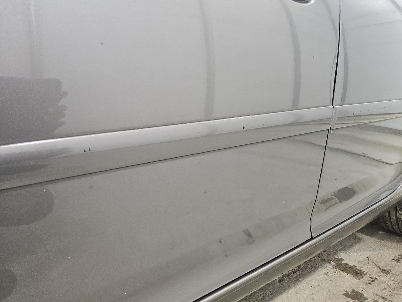 2008 Volkswagen Rabbit Серый vin: WVWCA71K88W200619 Damage: Left Front Door, Chipped, 2