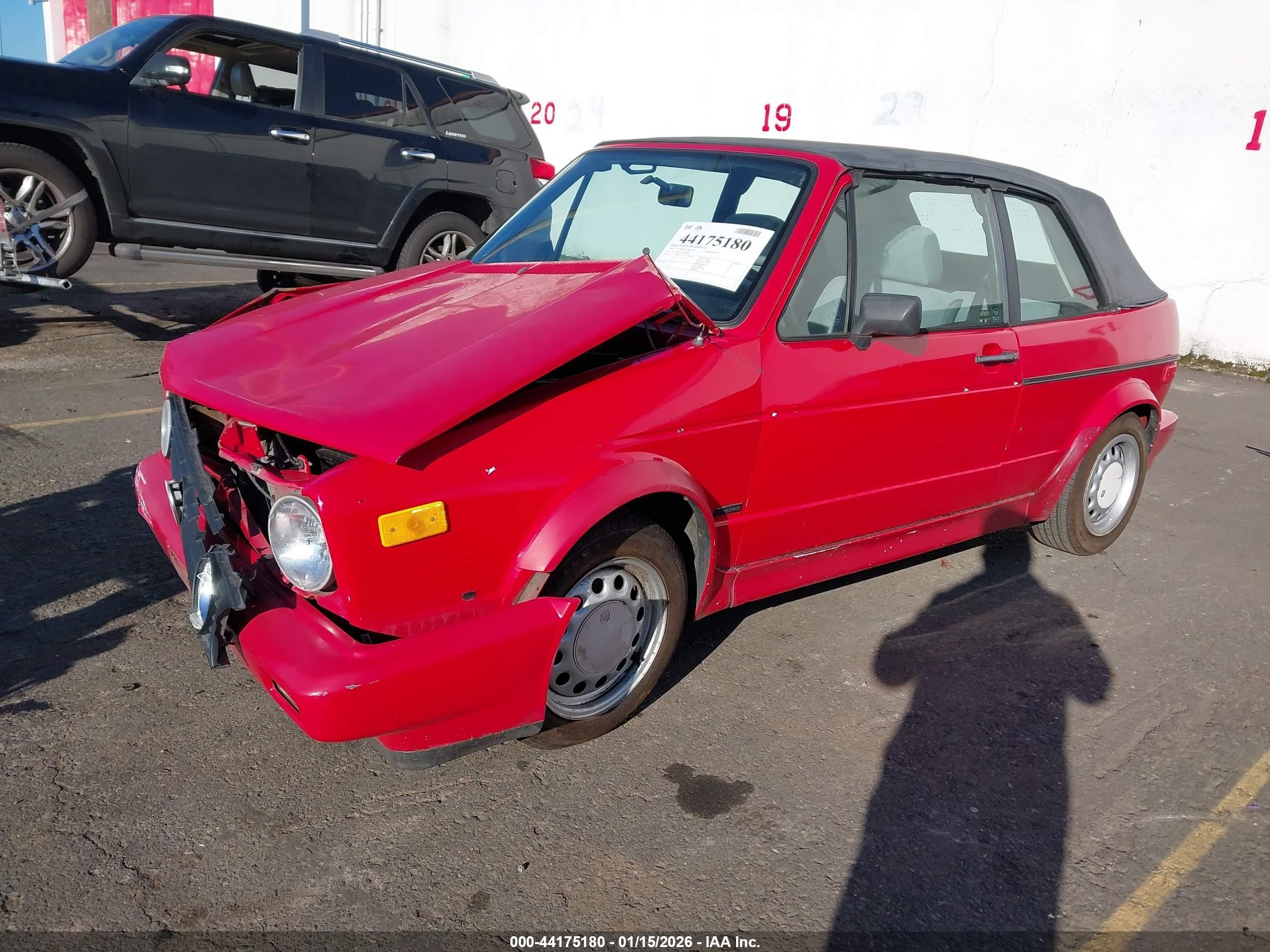 1990 Volkswagen Cabriolet   Red vin: WVWCB5151LK004601