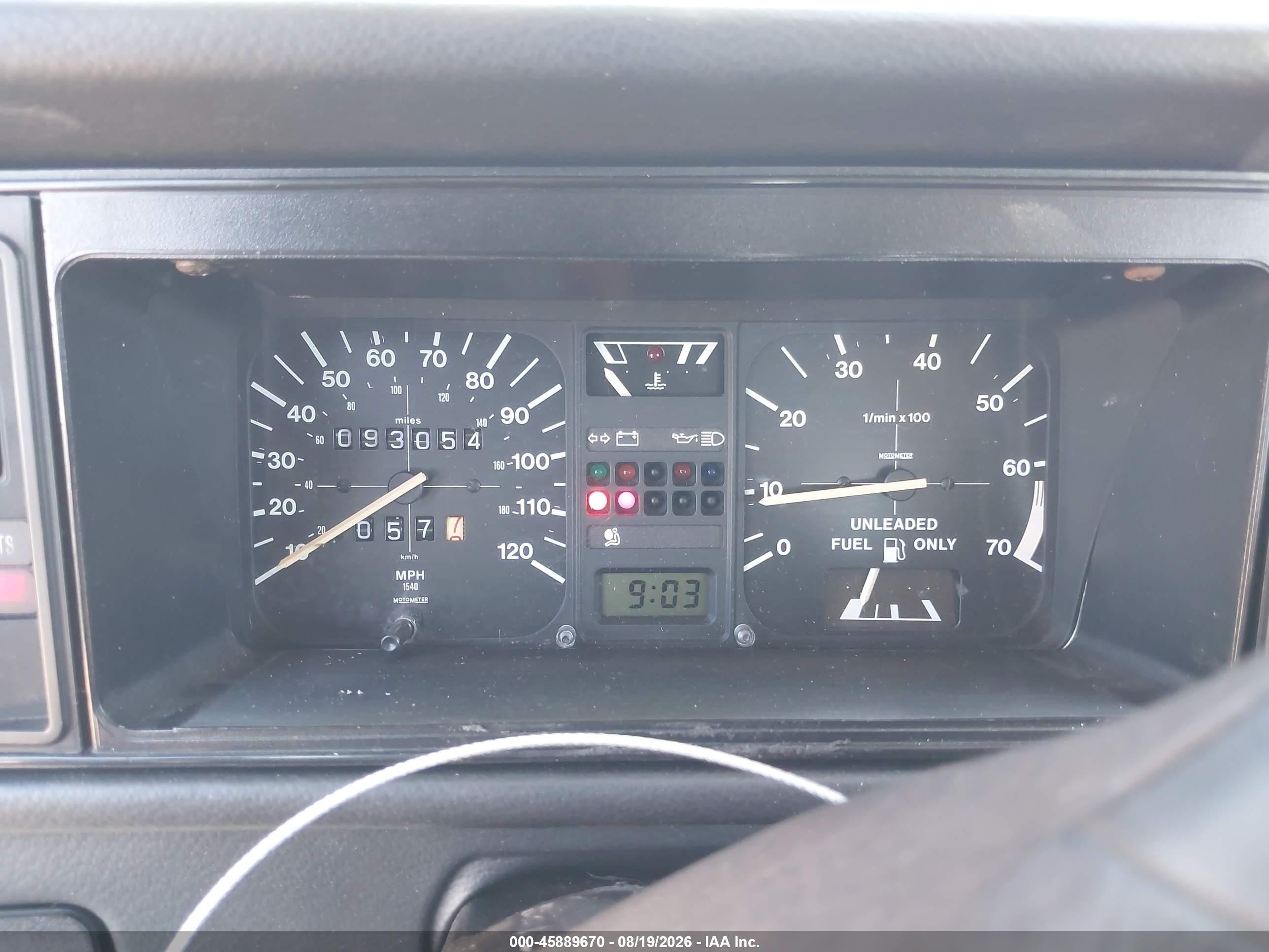 1990 Volkswagen Cabriolet Yellow vin: WVWCB5156LK015240