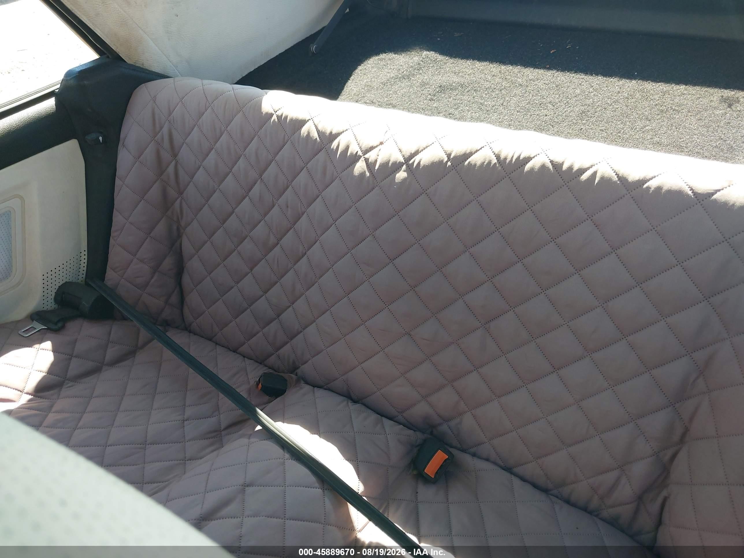 1990 Volkswagen Cabriolet Yellow vin: WVWCB5156LK015240