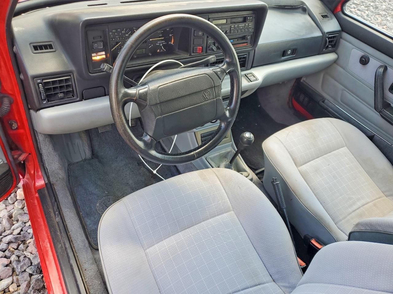 1990 Volkswagen Cabriolet Red vin: WVWCB5157LK010435