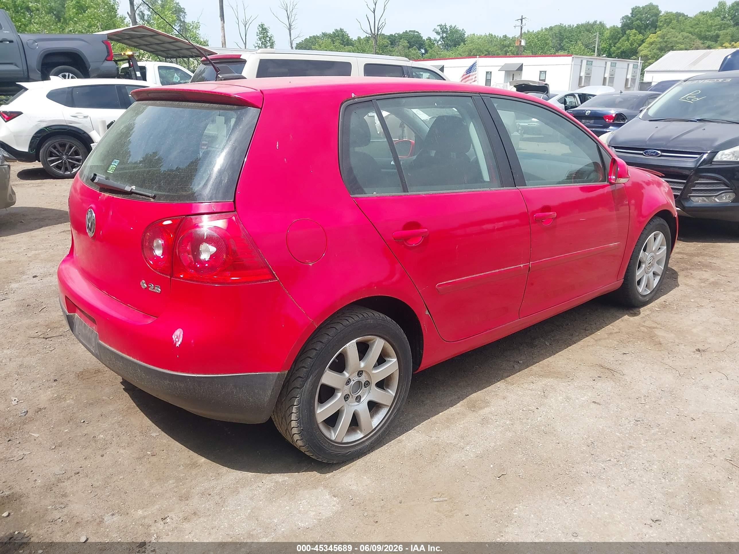 2008 Volkswagen Rabbit S Красный vin: WVWCB71K98W278548