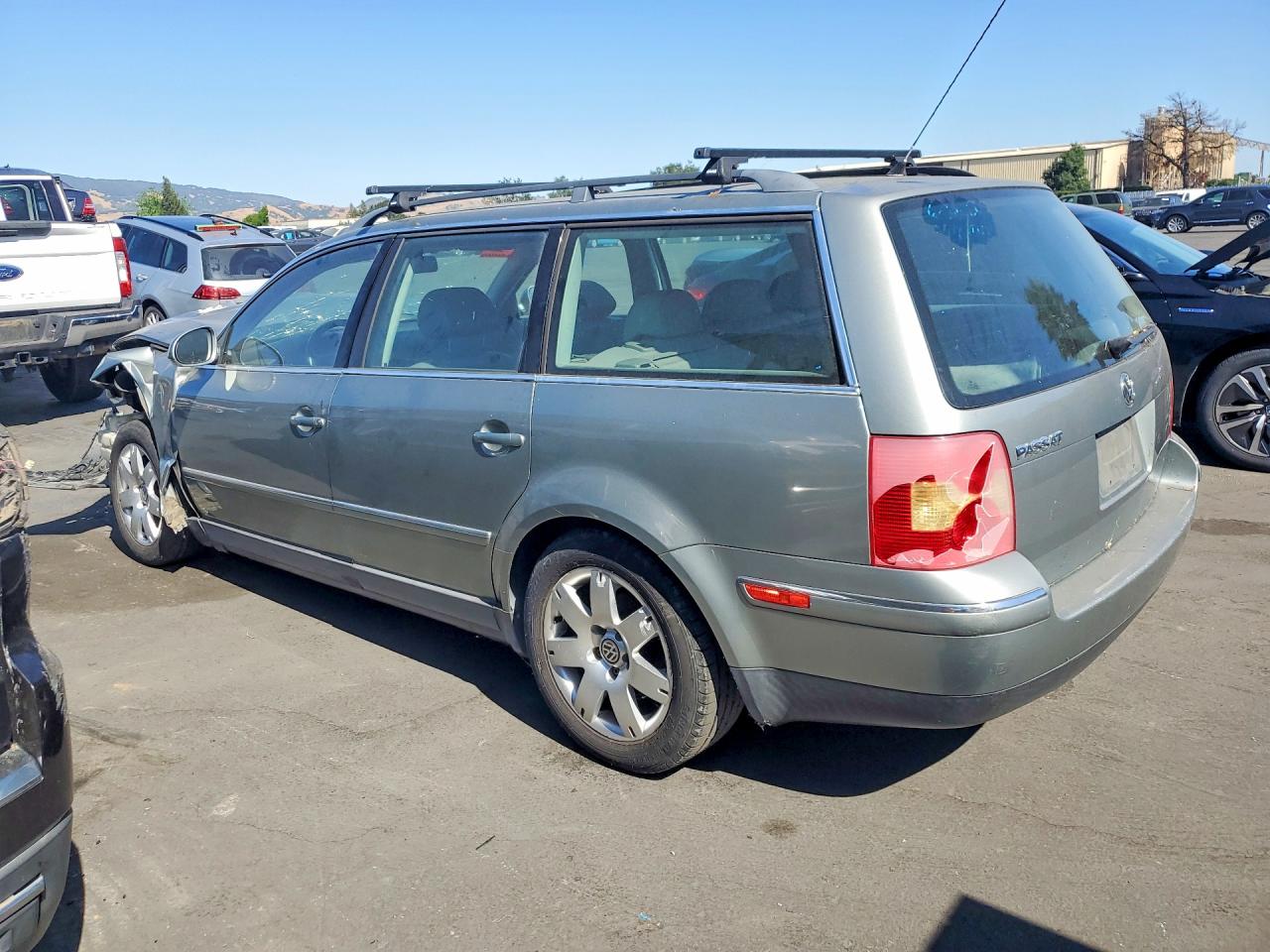 2005 Volkswagen Passat Gls Gray vin: WVWCD63B35E011635