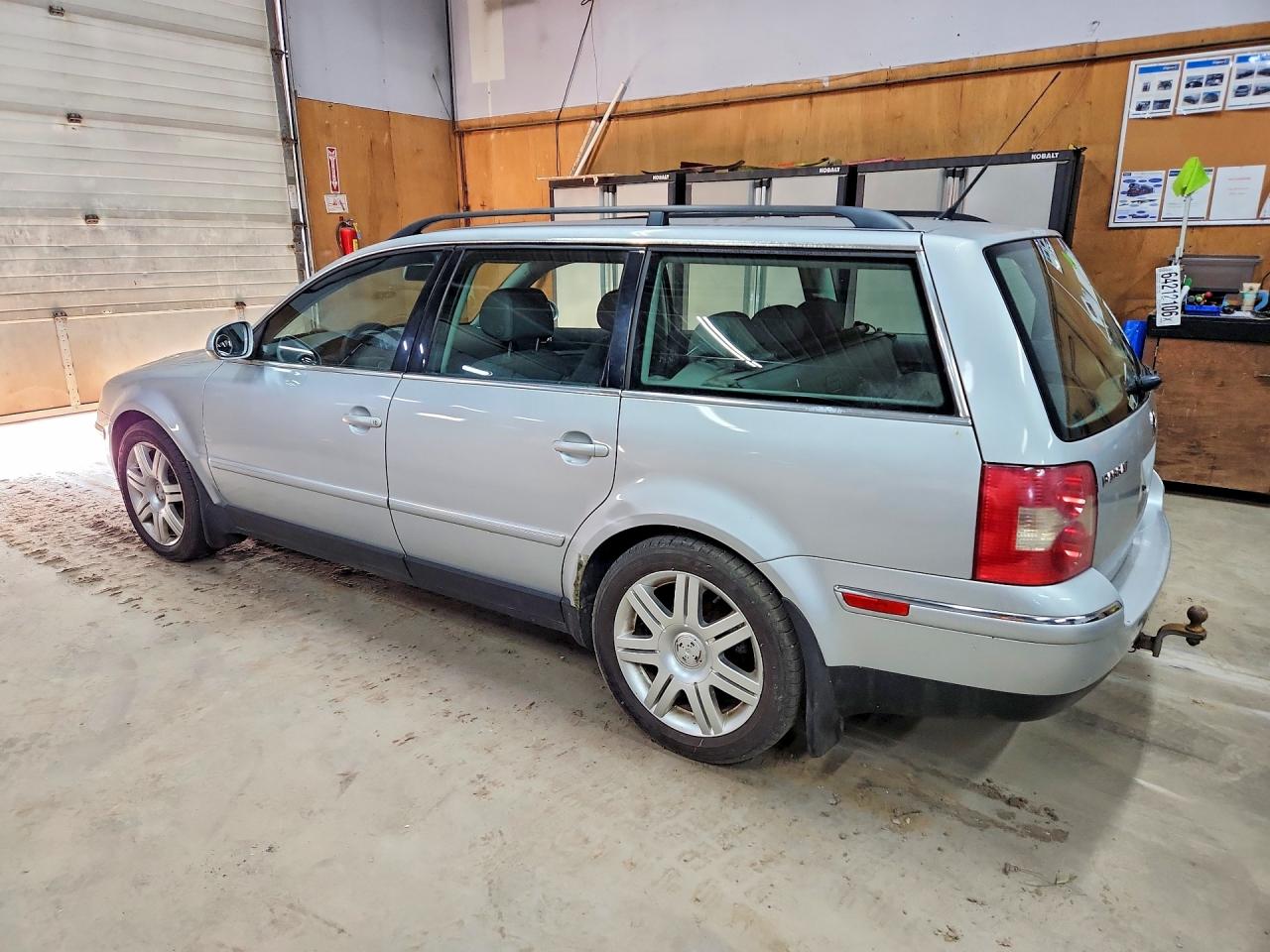 2005 Volkswagen Passat Gls Tdi Серебряный vin: WVWCE63B45E131599