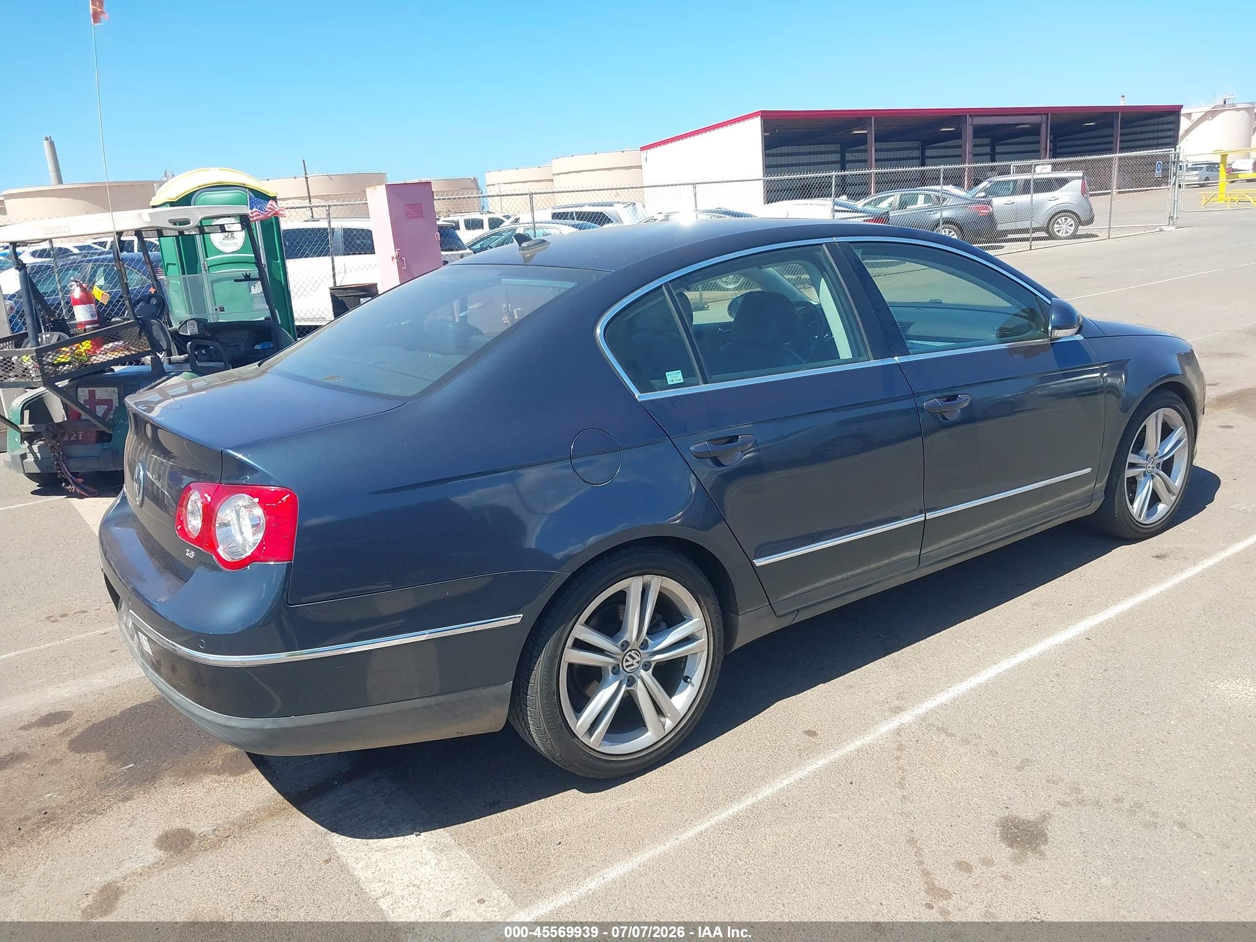 2008 Volkswagen Passat Vr6 Blue vin: WVWCU73C08E036818