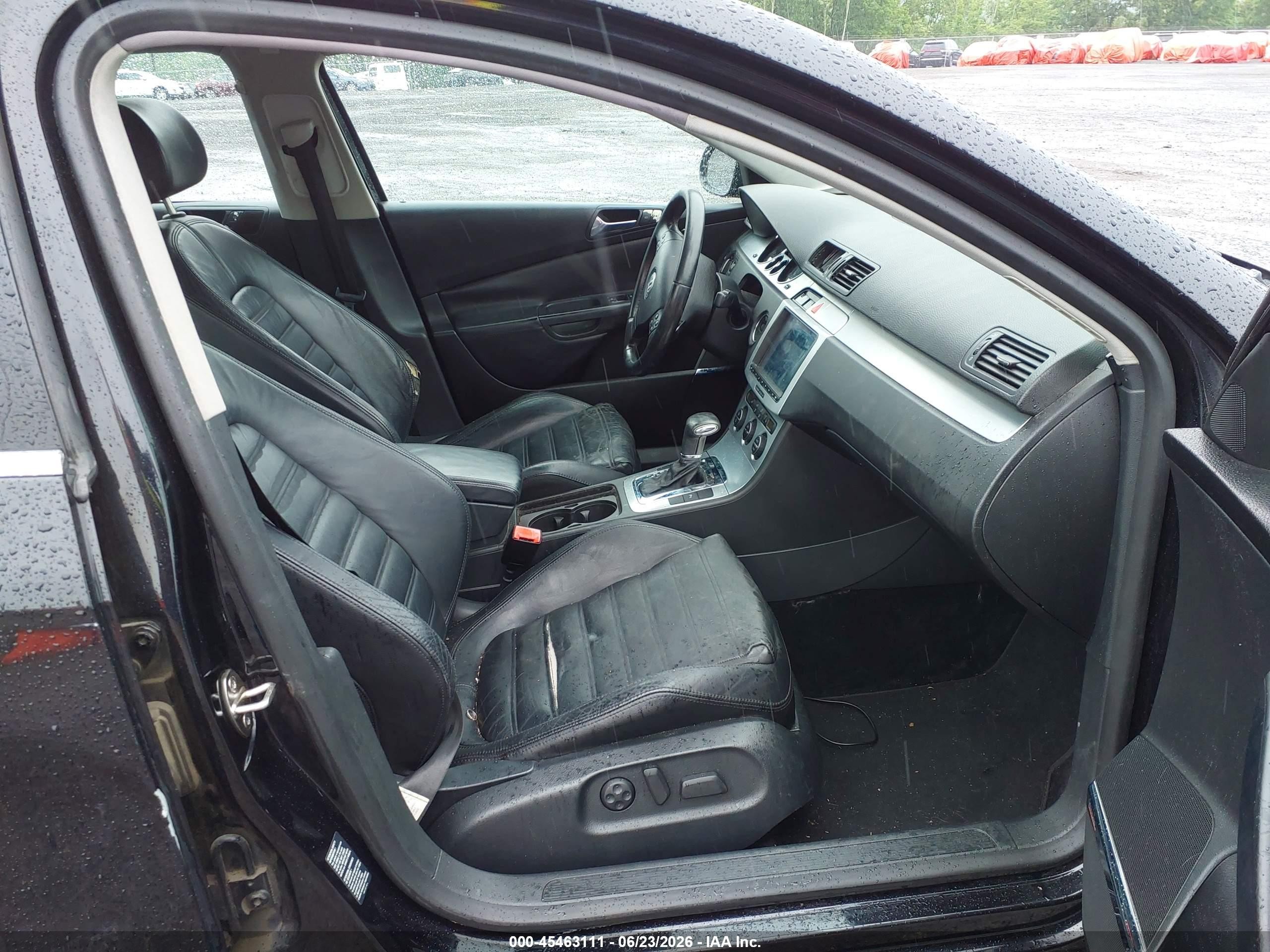2006 Volkswagen Passat 3.6 Black vin: WVWCU73C86P083449