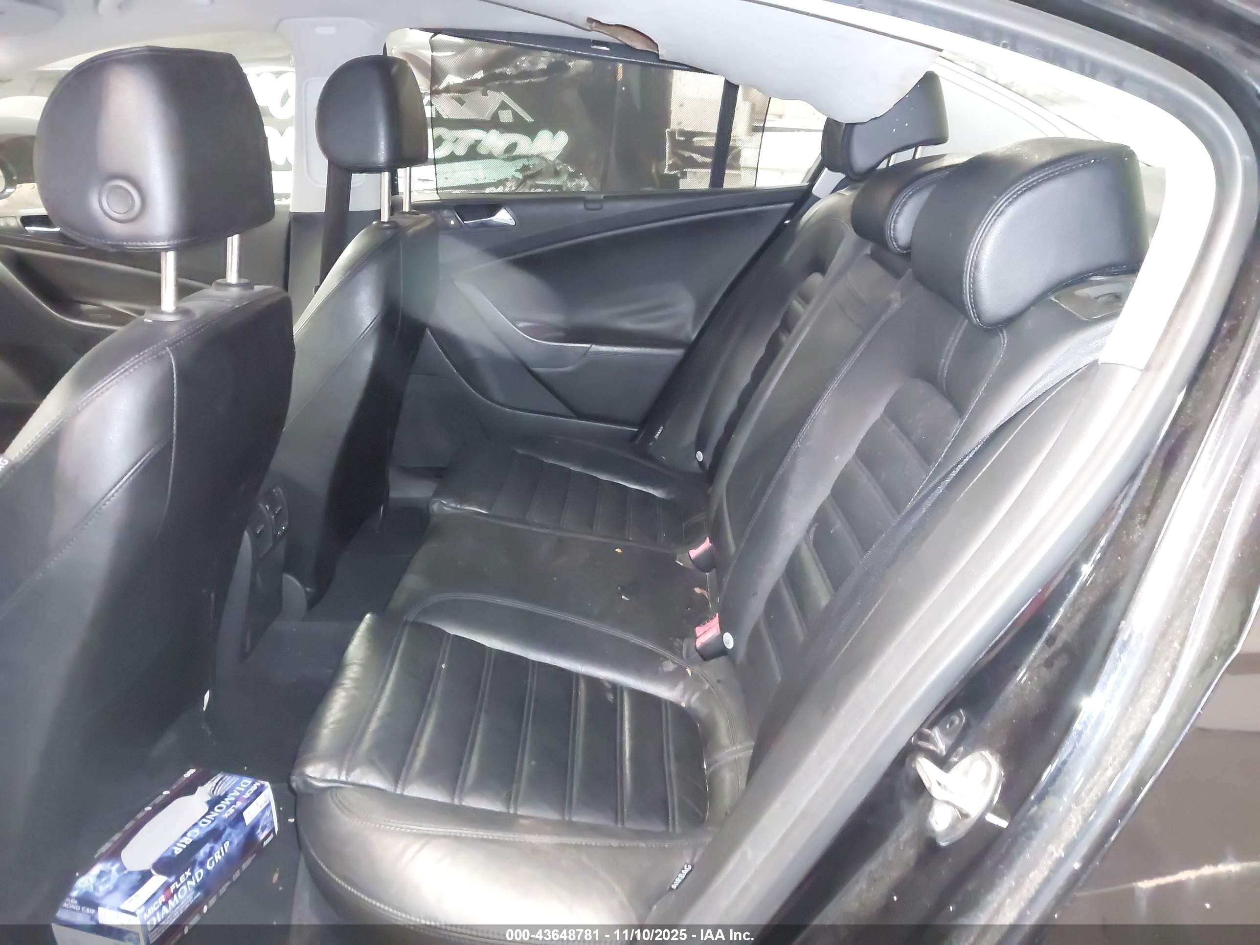 2006 Volkswagen Passat 3.6 Black vin: WVWCU93C56P087955