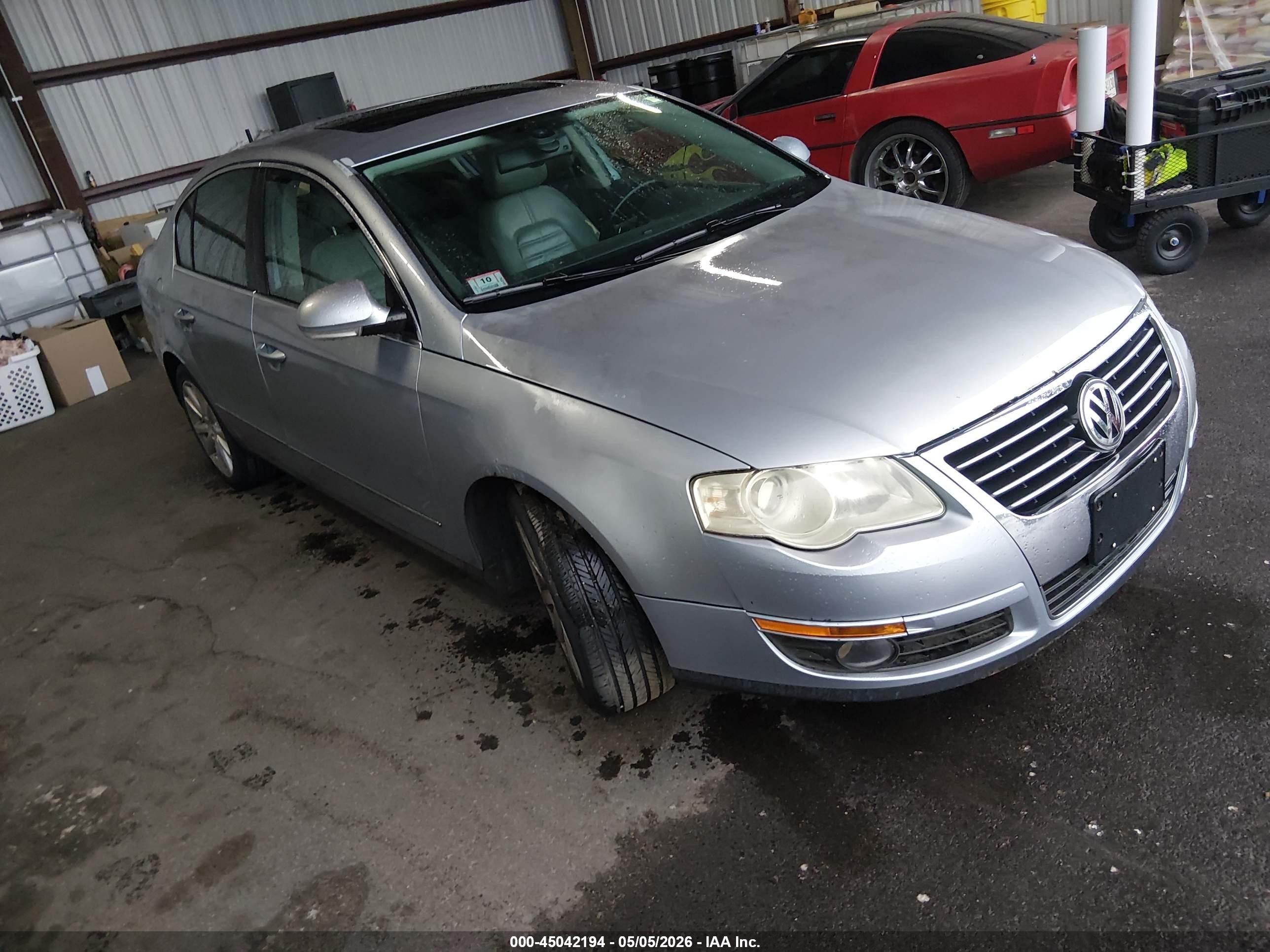 2006 Volkswagen Passat 3.6 Light Blue vin: WVWCU93C76P088489