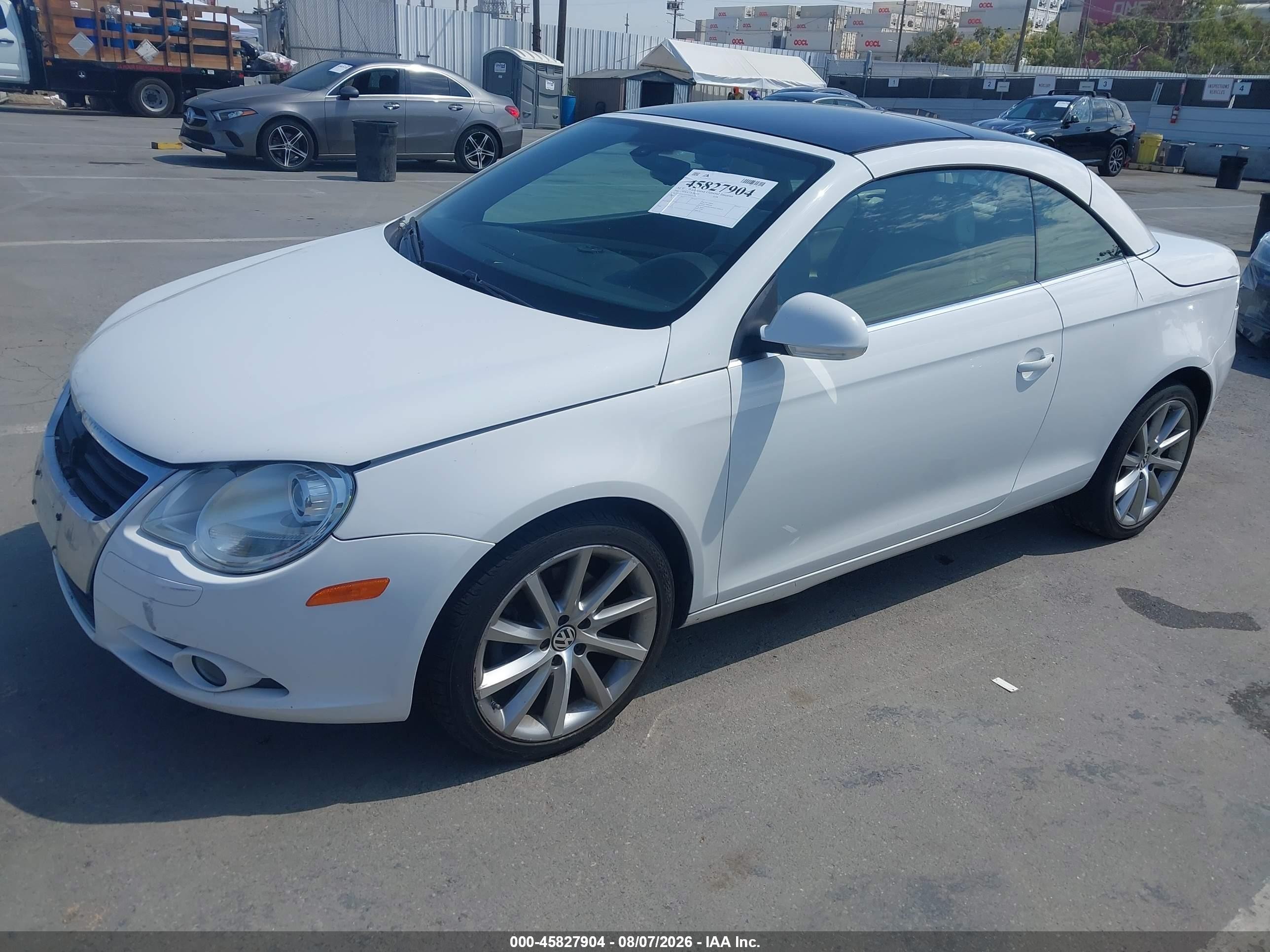 2007 Volkswagen Eos 2.0t Белый vin: WVWDA71F67V015318