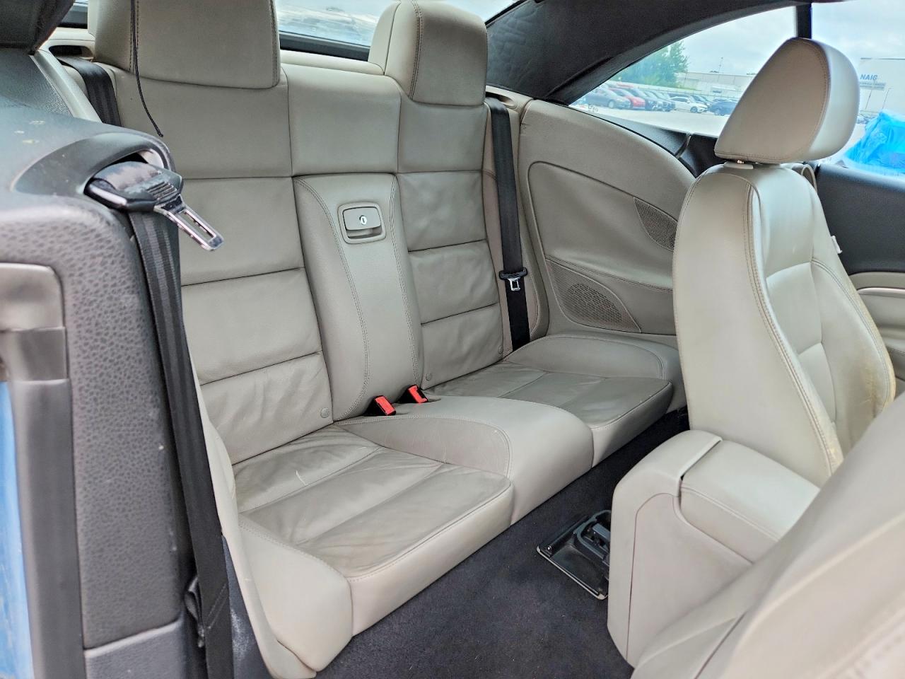 2007 Volkswagen Eos 2.0t Sport Blue vin: WVWDA71F77V042091