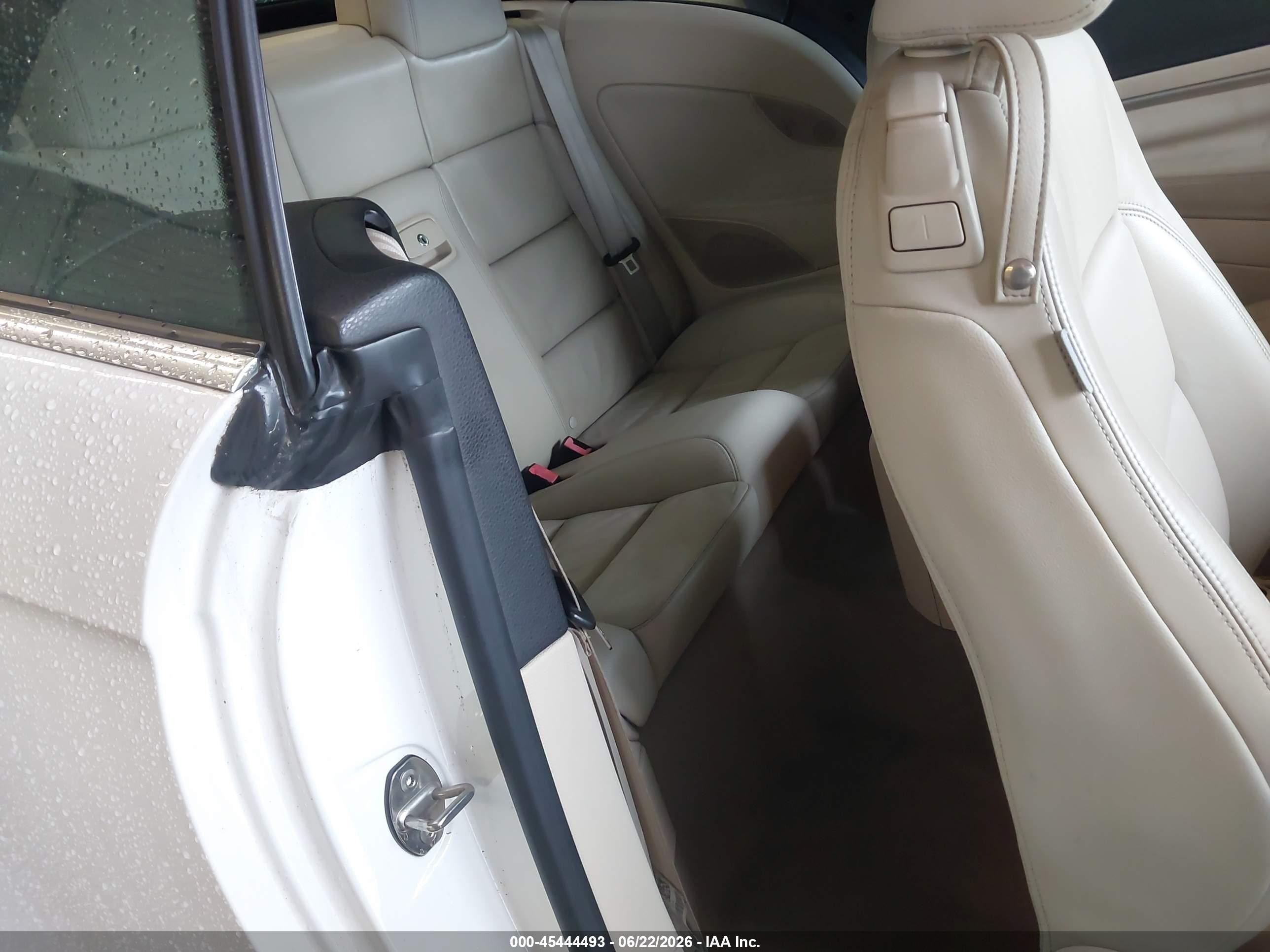 2007 Volkswagen Eos 2.0t White vin: WVWDA71F97V021341