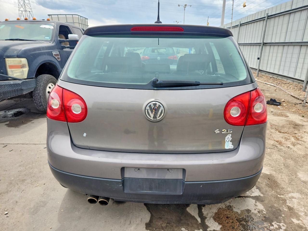 2009 Volkswagen Rabbit Gray vin: WVWDA71K09W089103