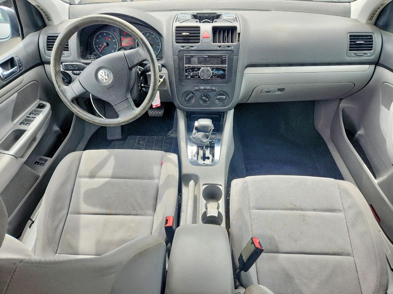 2009 Volkswagen Rabbit Gray vin: WVWDA71K09W089103