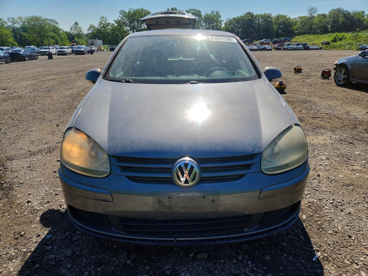 2008 Volkswagen Rabbit Gray vin: WVWDA71K18W122799