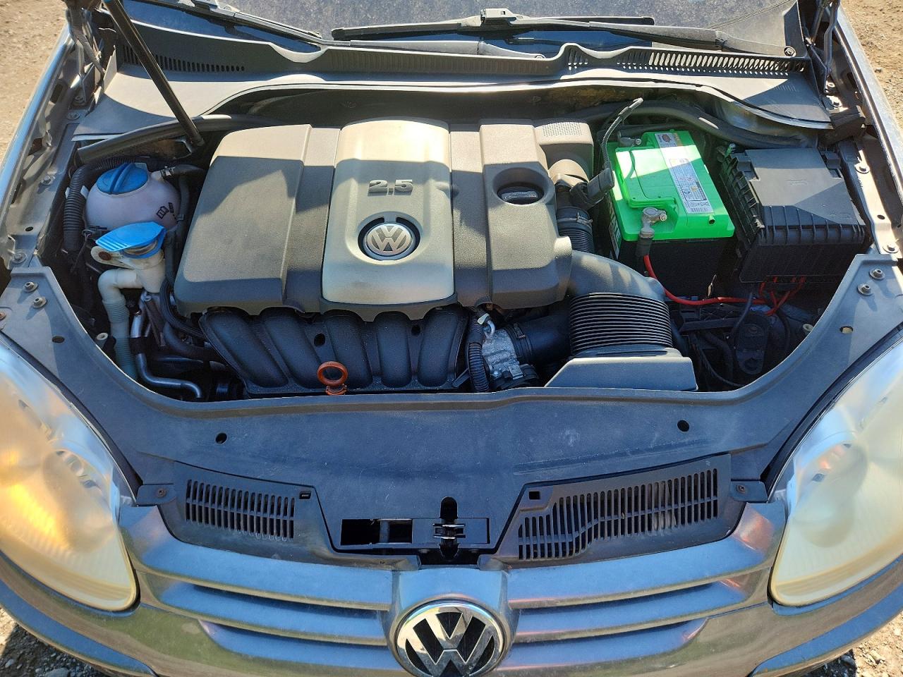 2008 Volkswagen Rabbit Gray vin: WVWDA71K18W122799