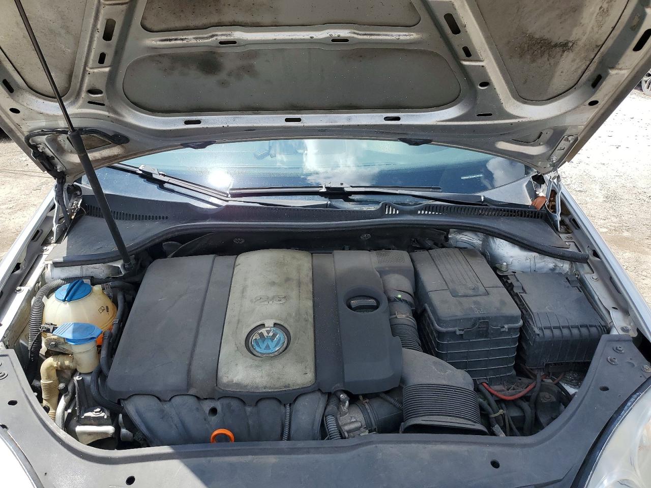 2009 Volkswagen Rabbit Серебряный vin: WVWDA71K19W145792
