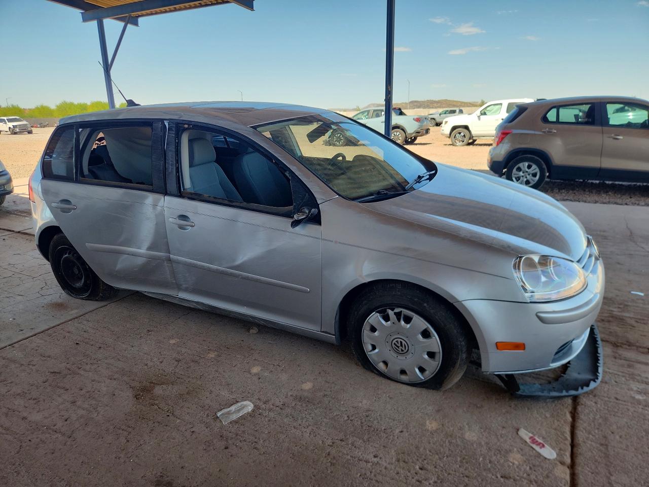 2009 Volkswagen Rabbit Silver vin: WVWDA71K29W096263