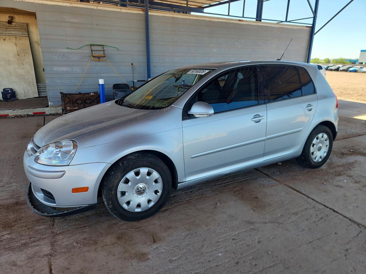 2009 Volkswagen Rabbit Silver vin: WVWDA71K29W096263