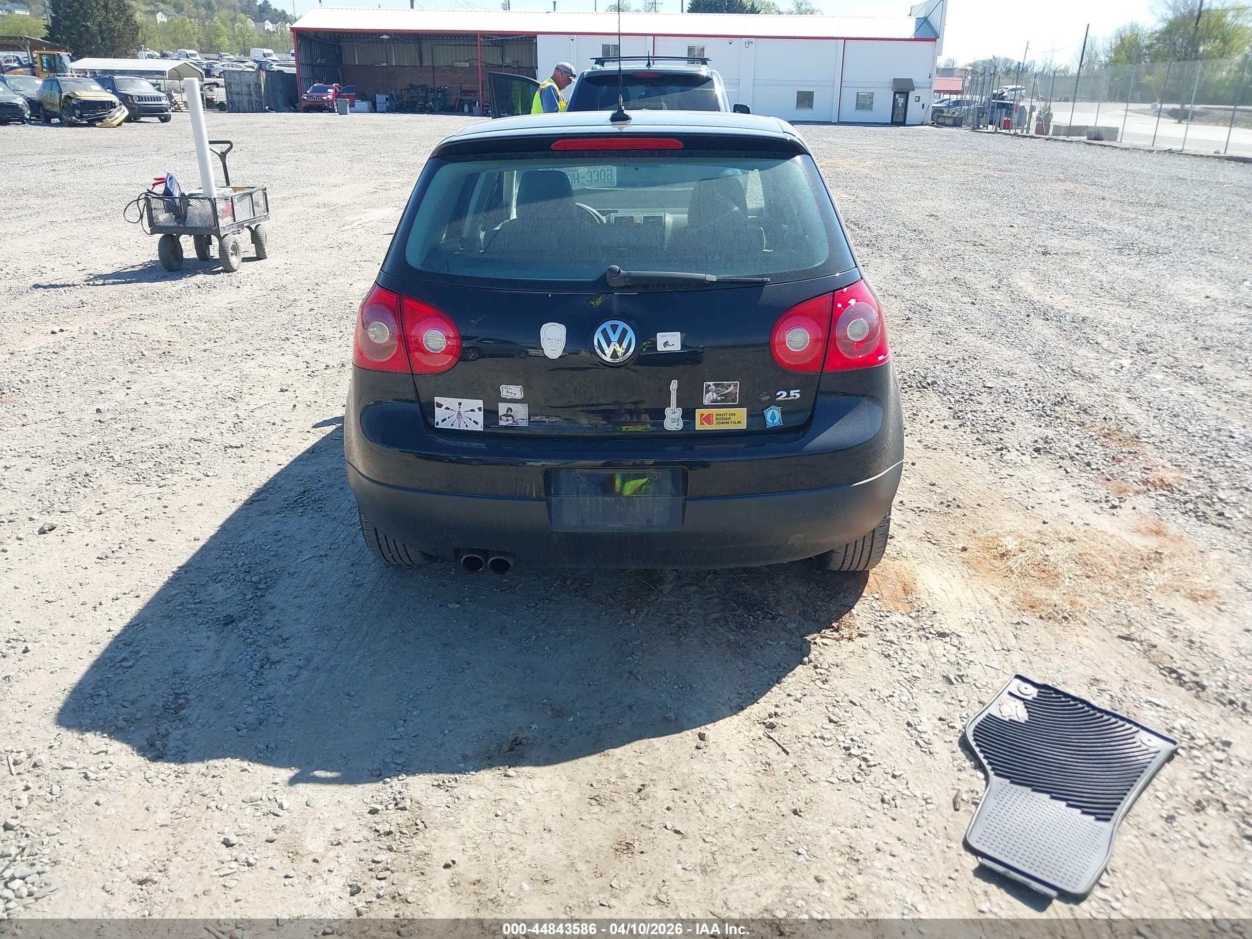 2008 Volkswagen Rabbit S Black vin: WVWDA71K38W243401