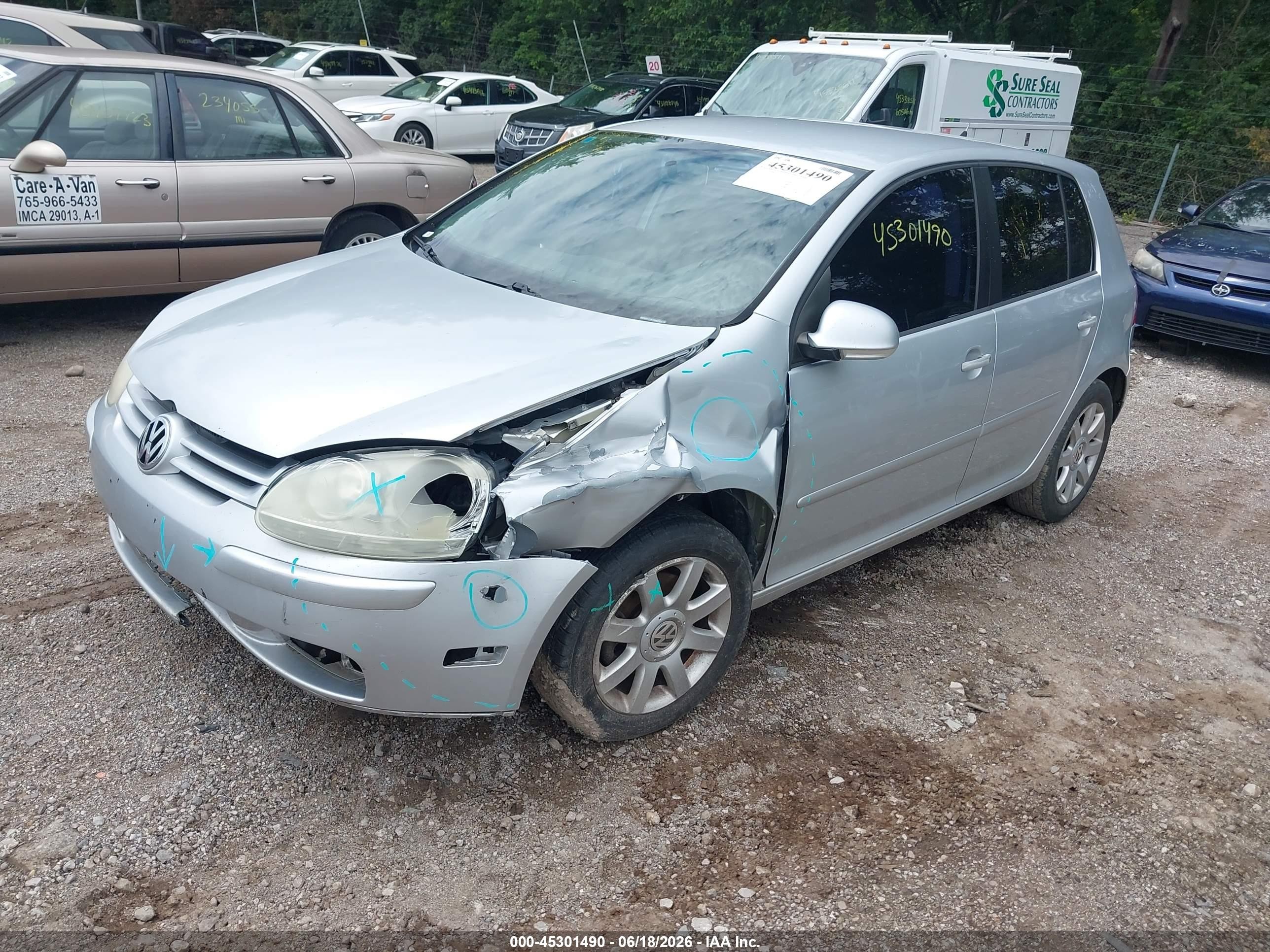 2009 Volkswagen Rabbit S Silver vin: WVWDA71K49W141218