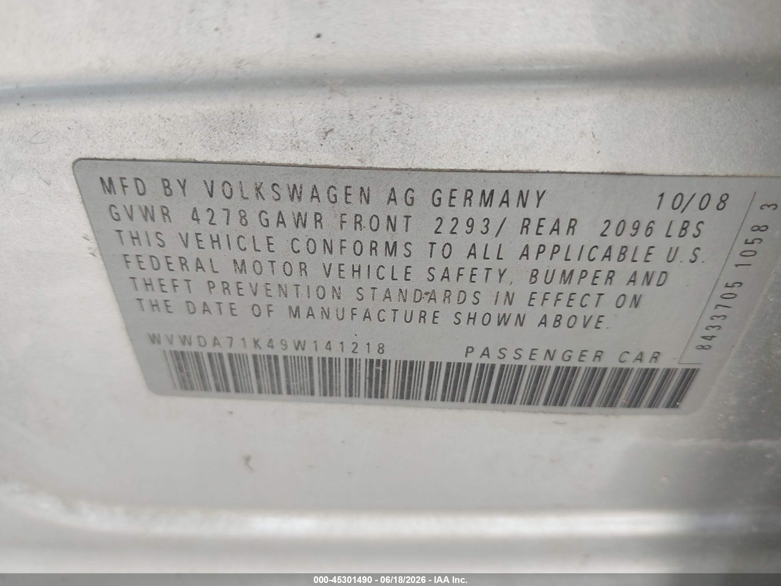 2009 Volkswagen Rabbit S Silver vin: WVWDA71K49W141218