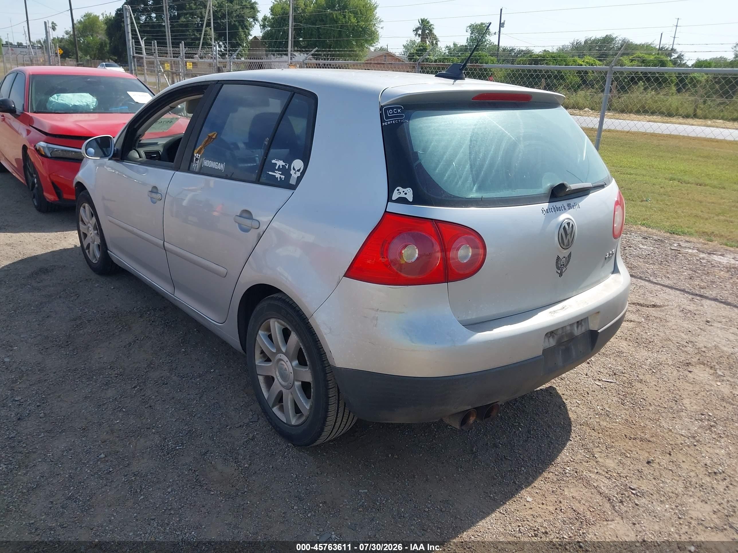 2008 Volkswagen Rabbit S Silver vin: WVWDA71K88W243524