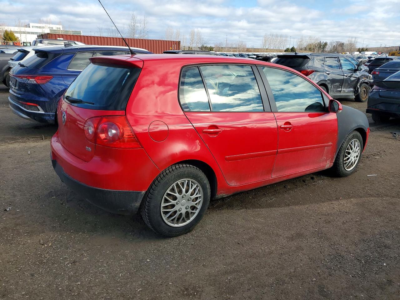 2008 Volkswagen Rabbit 2.5 4dr Hatch Красный vin: WVWDA71K98W317002