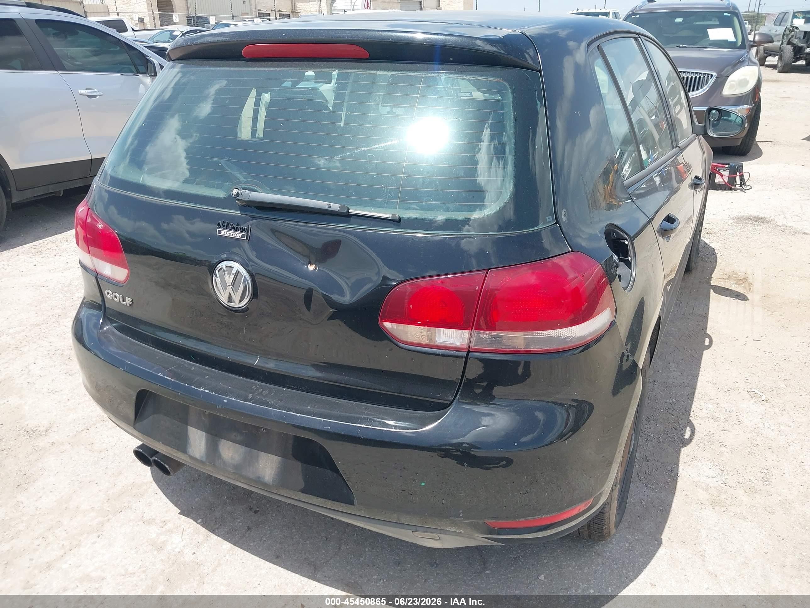 2011 Volkswagen Golf 2.5l 4-door Black vin: WVWDA7AJ0BW218079