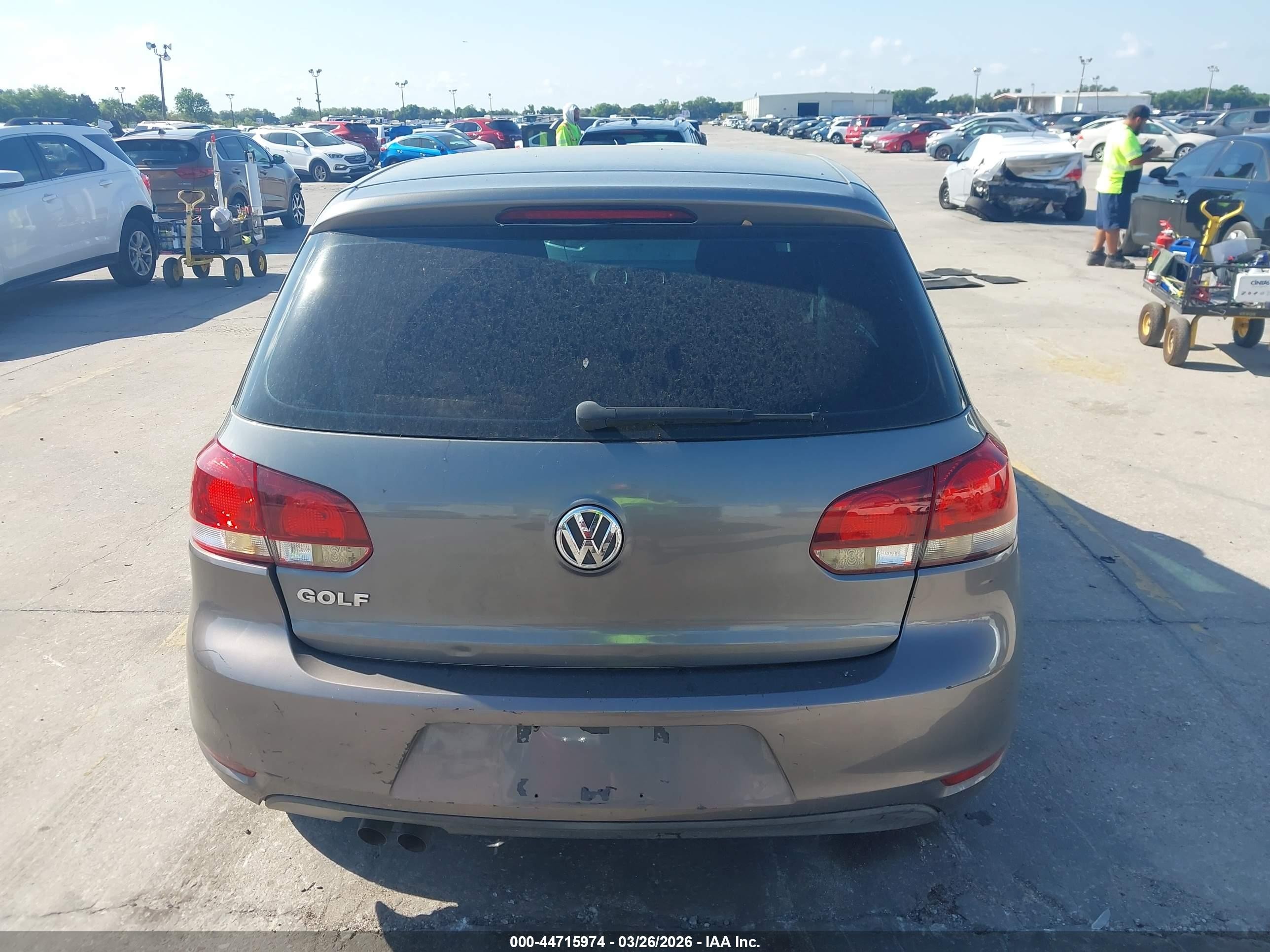 2010 Volkswagen Golf 4-door Gray vin: WVWDA7AJ1AW357152