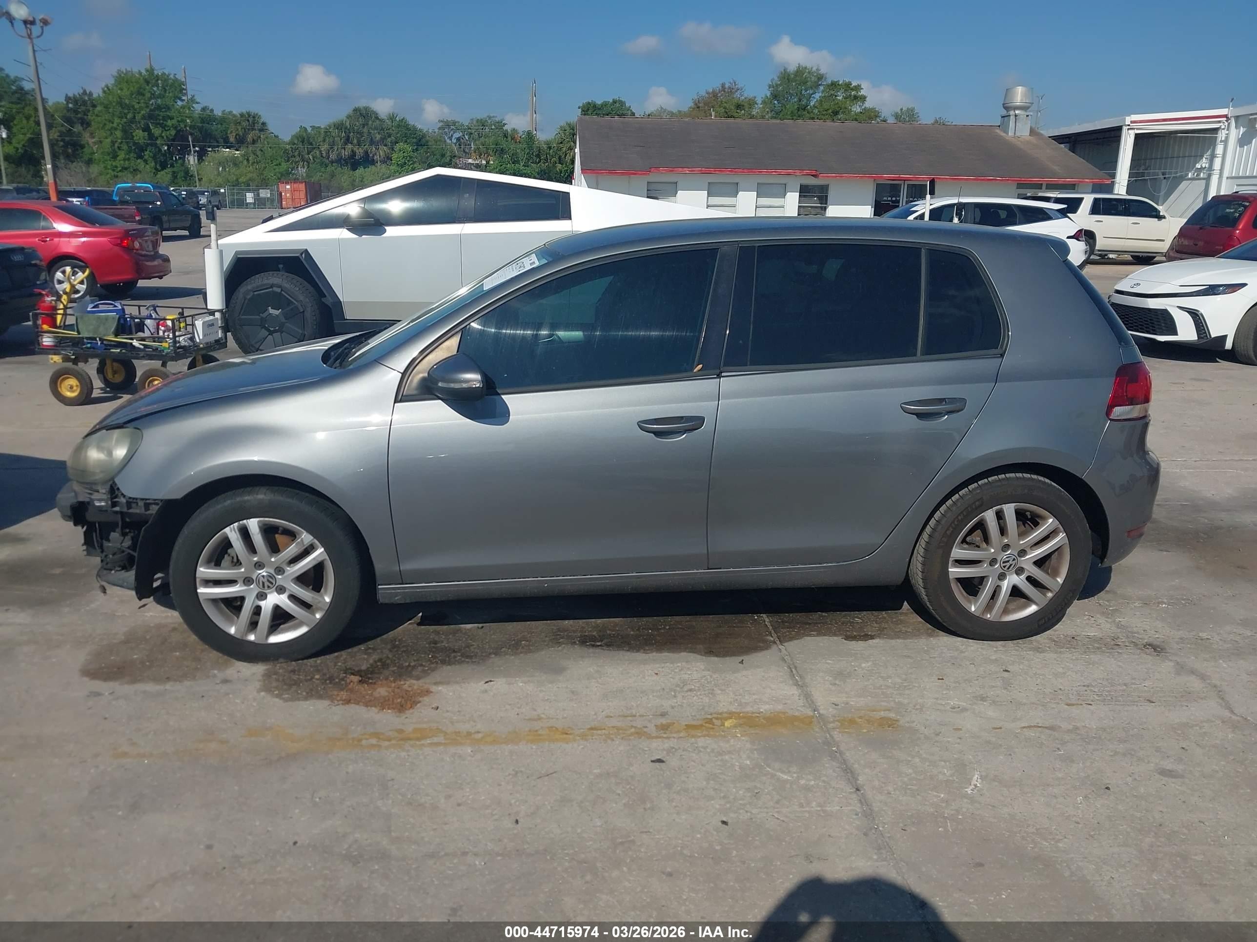 2010 Volkswagen Golf 4-door Gray vin: WVWDA7AJ1AW357152