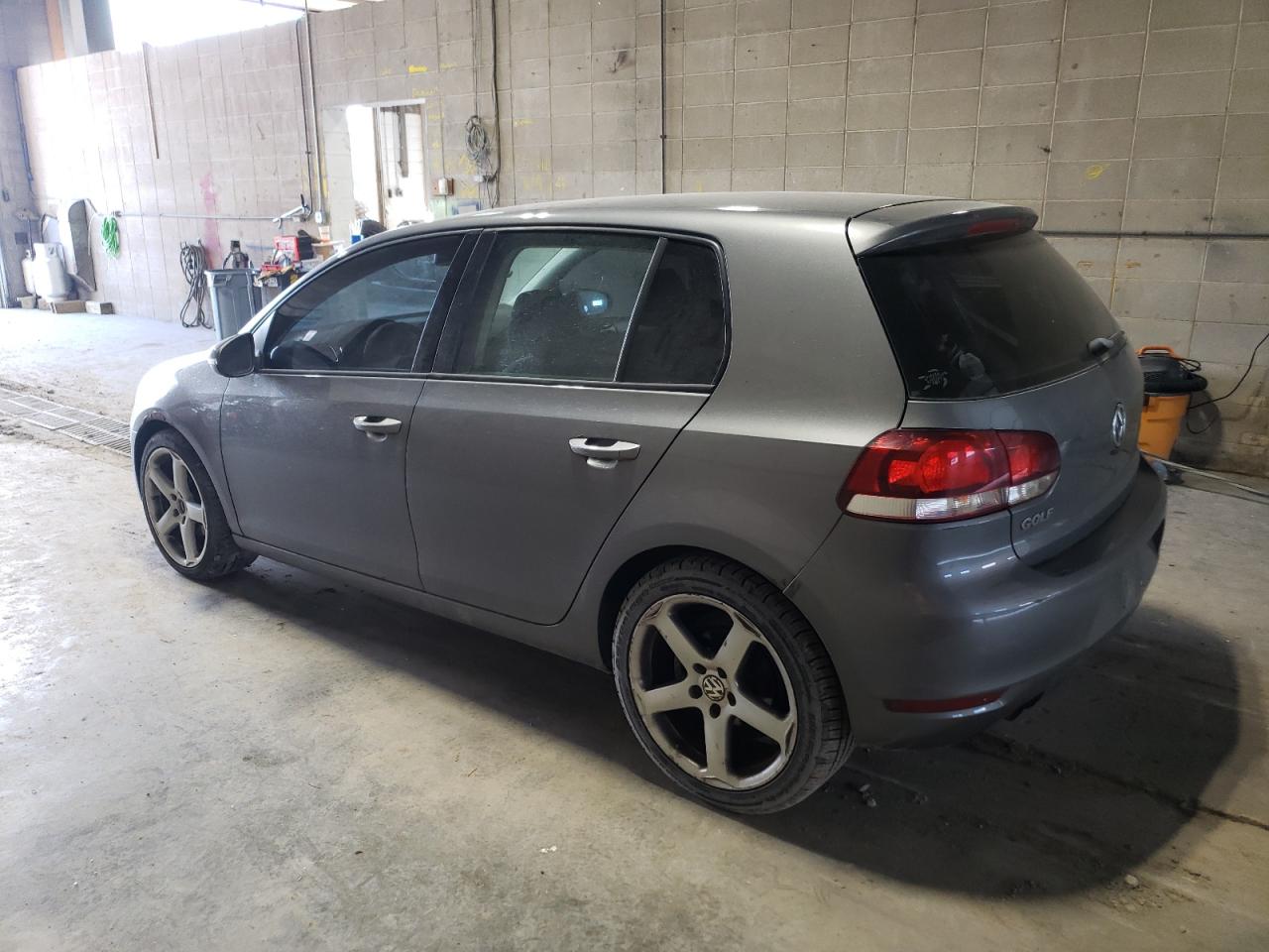 2010 Volkswagen Golf Серый vin: WVWDA7AJ2AW087350