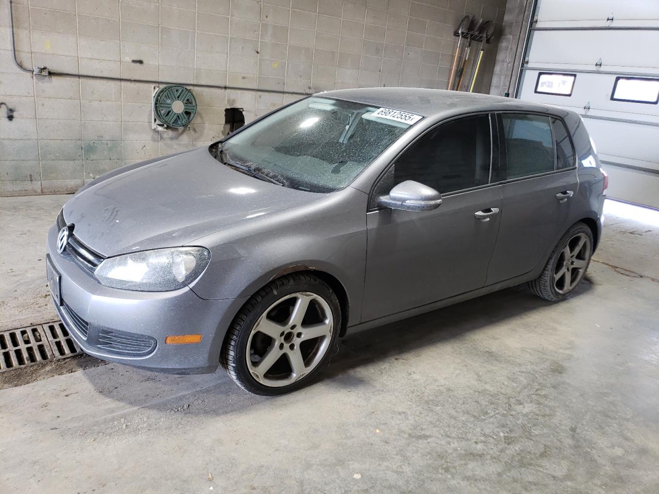 2010 Volkswagen Golf Серый vin: WVWDA7AJ2AW087350
