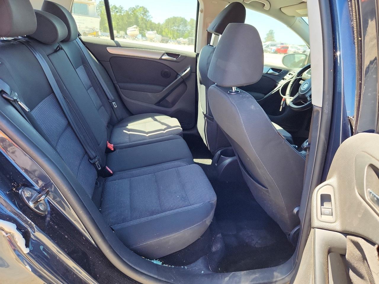 2012 Volkswagen Golf Blue vin: WVWDA7AJ3CW237727
