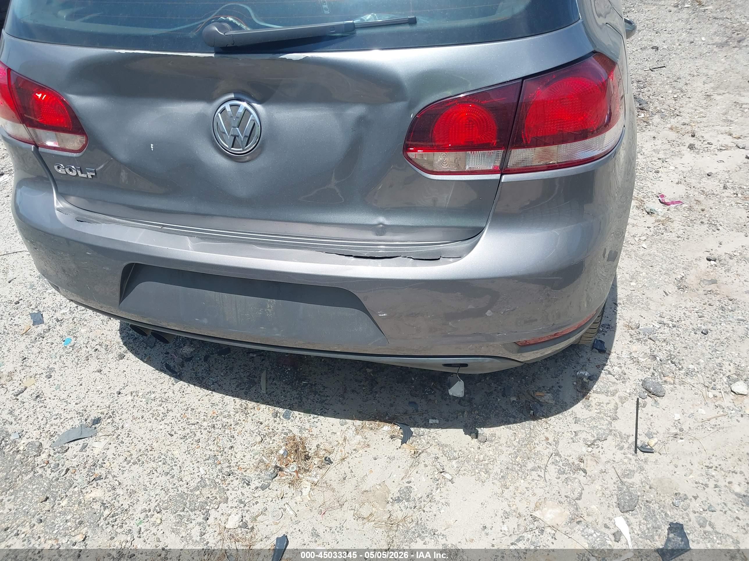 2010 Volkswagen Golf 4-door Gray vin: WVWDA7AJ4AW241993