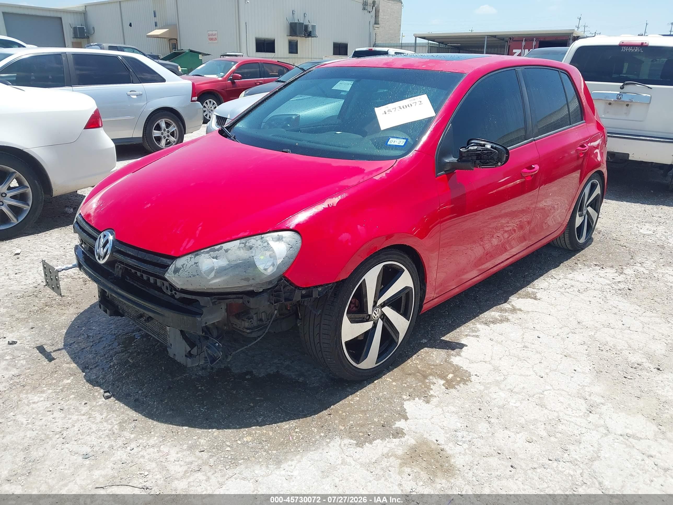 2011 Volkswagen Golf 2.5l 4-door Red vin: WVWDA7AJ4BW305306