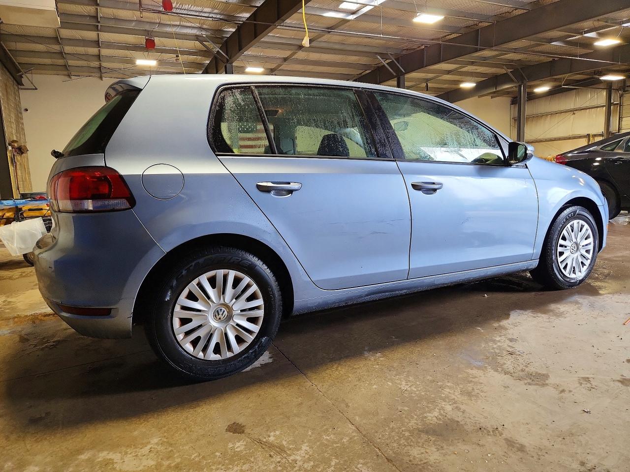 2011 Volkswagen Golf Blue vin: WVWDA7AJ5BW013793
